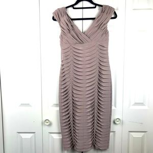 NWT Adrianna Papell Cameo Dusty Rose Dress Size 6